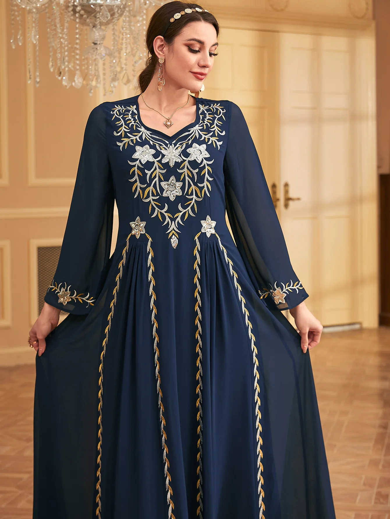 Muslim Dress Dubai Robe Women's Fashion Bead Embroidery Chiffon European and American Long Dress 2025 Spring Summer New Style