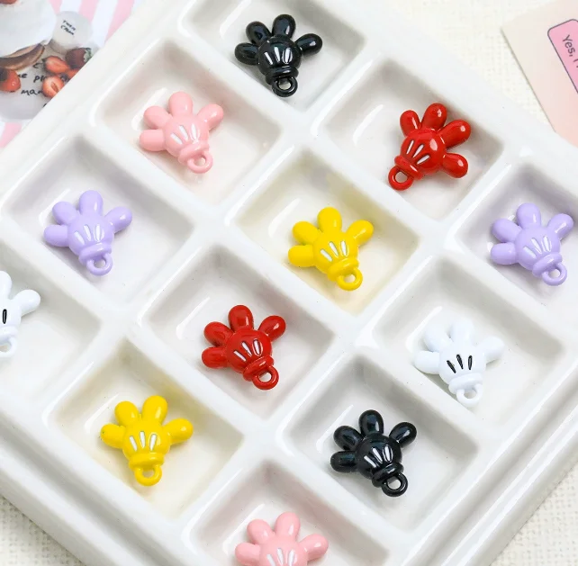 10 Uds. De dibujos animados 3D de Mickey de Disney, colgante de color a mano, collar, llavero, pendientes, manualidades hechas a mano, accesorios