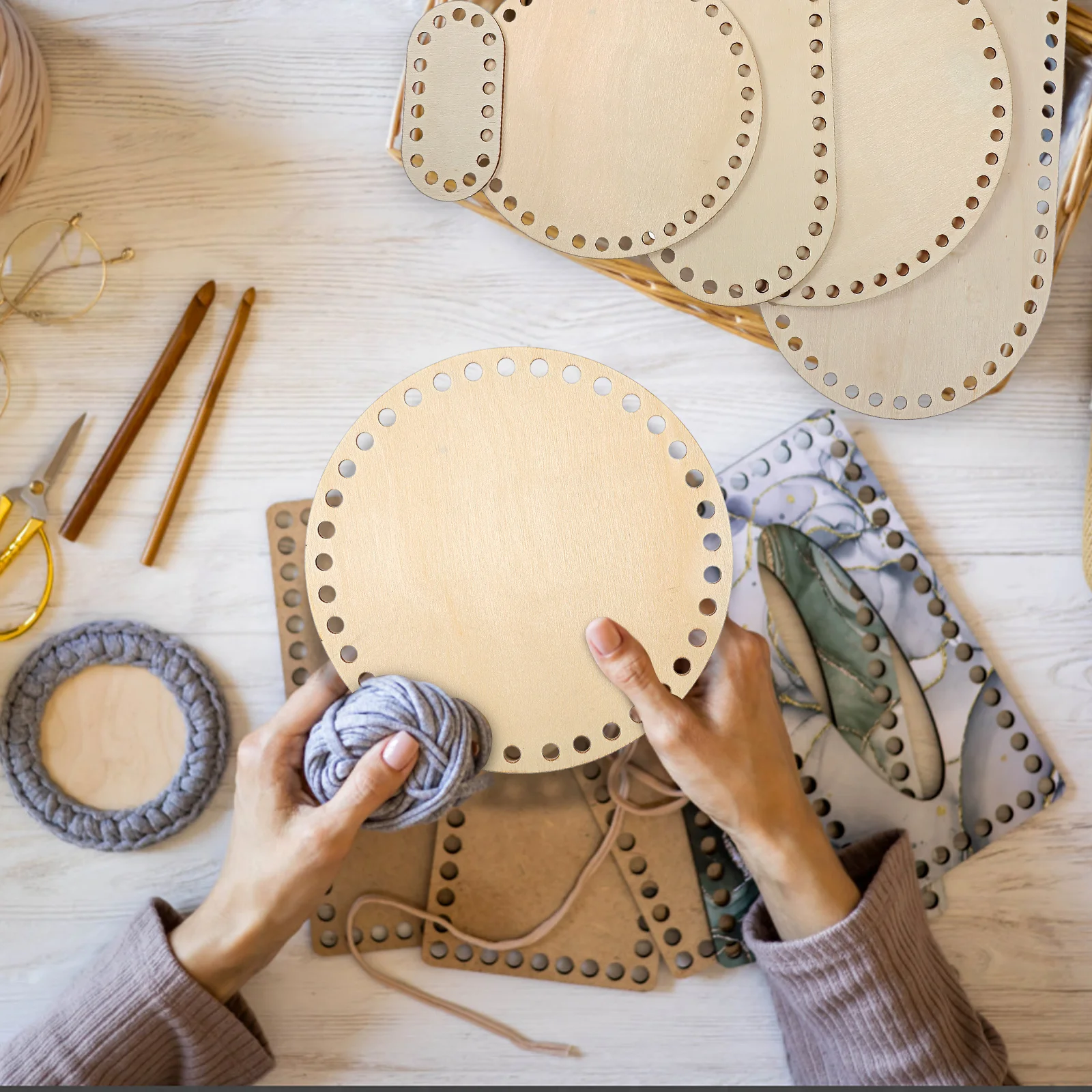 

5 Pcs Knitting Bag Wood Base Basket Bottoms for Crochet Accessories and Supplies Pattern