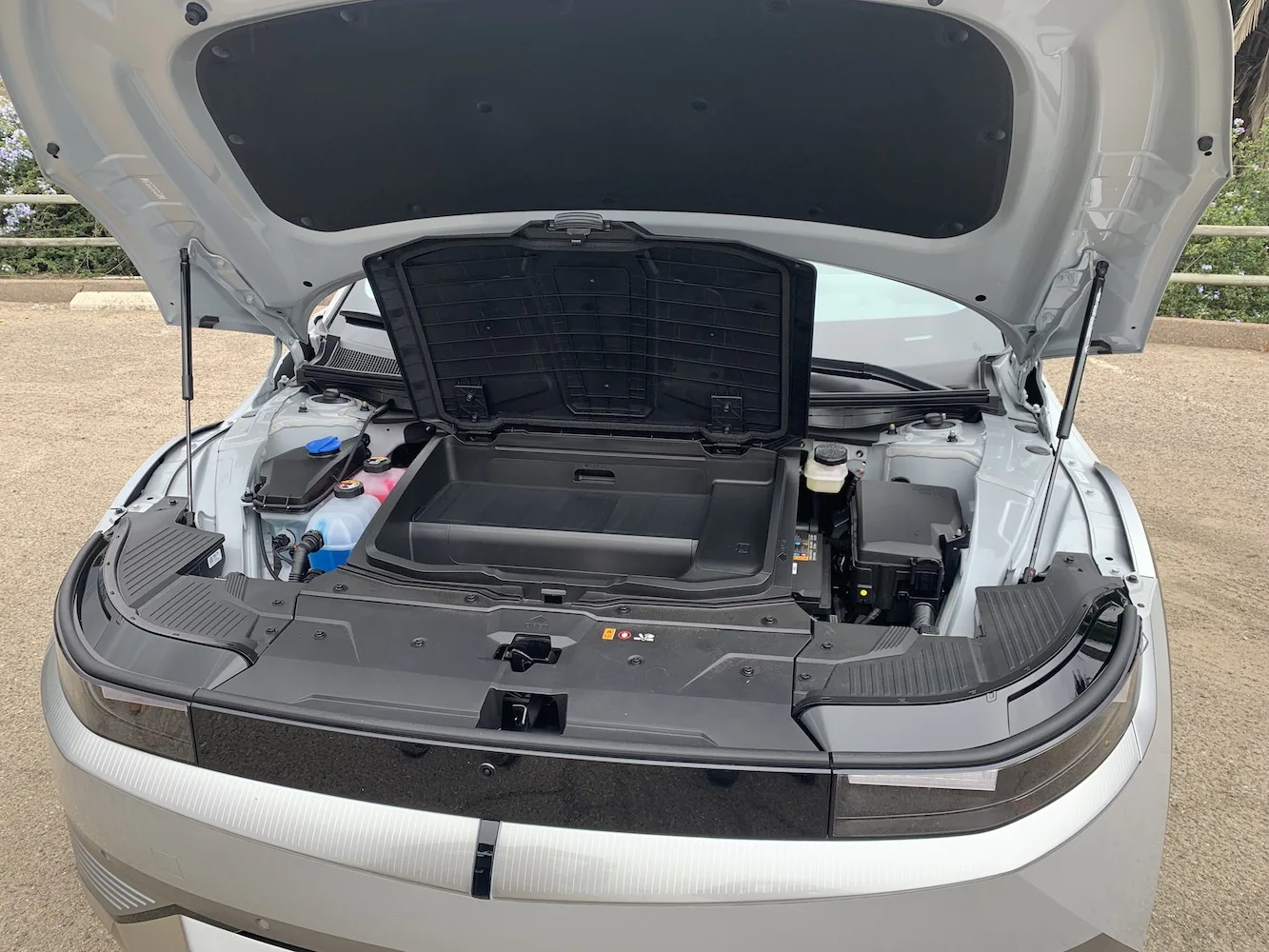 

Газовые стойки для Hyundai Ioniq 5 2022-2025, подъемник переднего капота, опоры амортизаторов, амортизаторы, стержень из углеродного волокна
