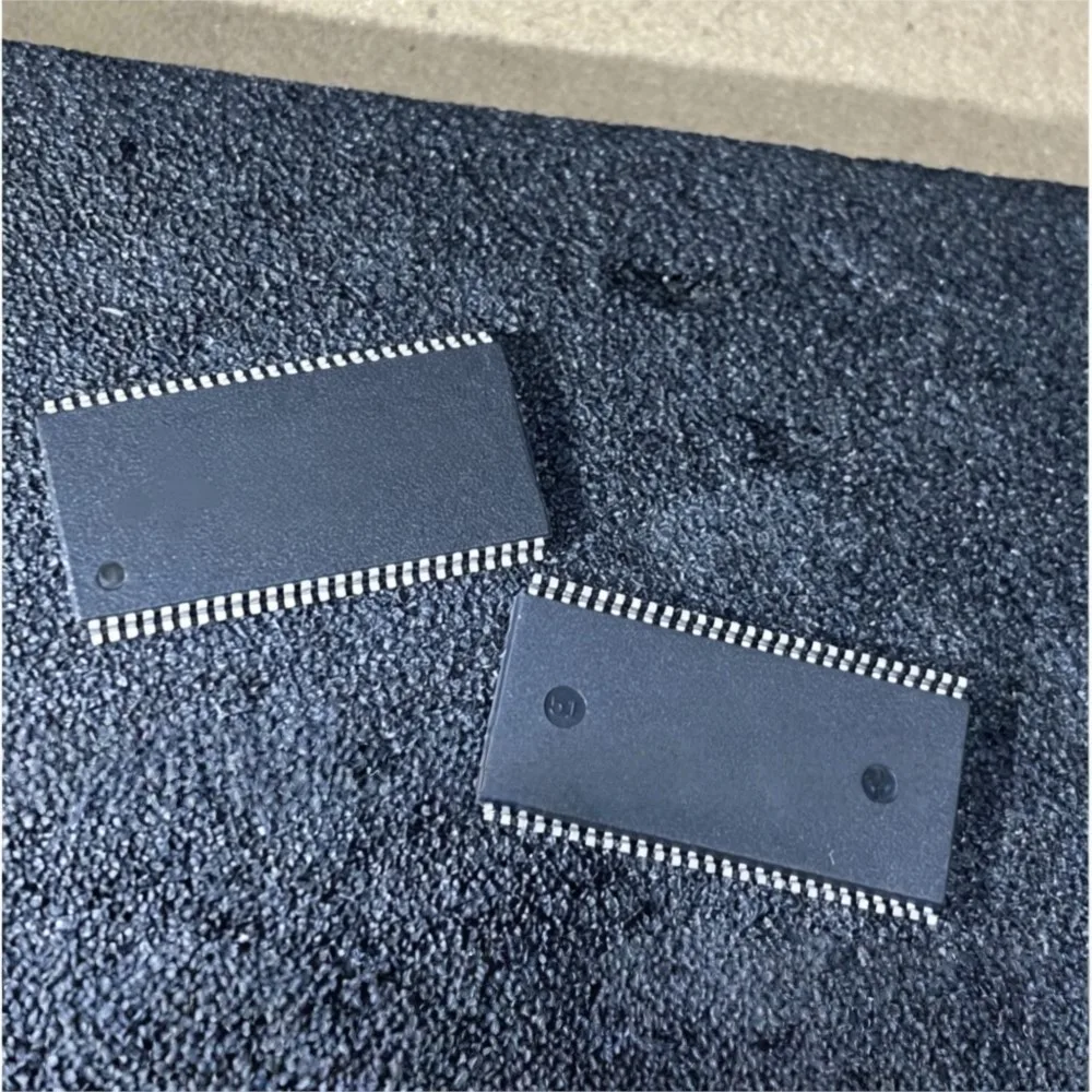 5PCS AS4C16M16SA-6TCN TC554161AFT-70L K4S511632B-TC75 K4S561632E-TC75 K4S561632N-LC75 K4S561632N K4S280832F-UC75 TSOP-54