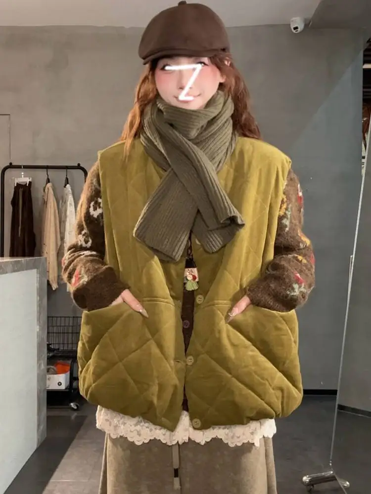 

Faionable Korean Sle Women's Svel round Ne Vest ort Outerwear Slimming Versatile oulder Pad Jaet