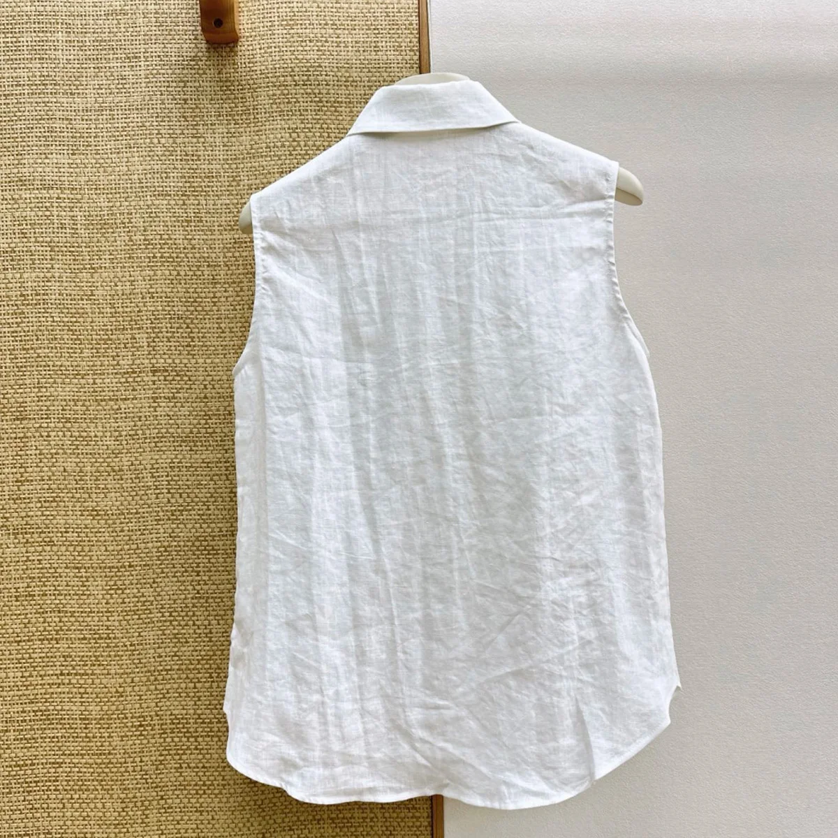 High Quality Women Turn Down Collar Sleeveless Blouse Loose Button Front Daily Shirt lyt2671563
