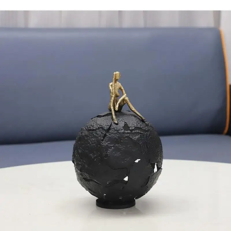 Black Planet Characters Metal Statue Desk Decoration Abstract Figures Thinker Sculpture Ornaments Modern Home Decor Crafts