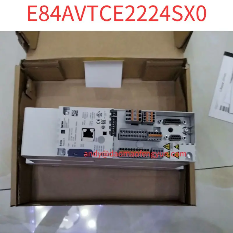 

Новый инвертор E84AVTCE2224SX0 кВт Быстрая доставка