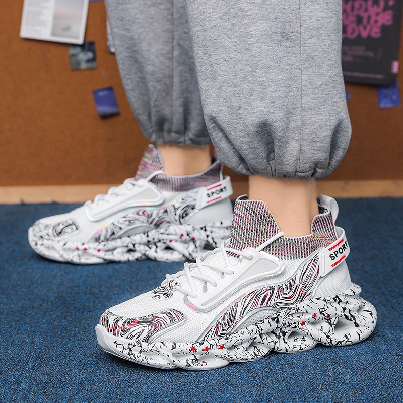 

Новые модные спортивные кроссовки для активного отдыха, мужские, легкие, с граффити-дизайном, дышащие, в повседневном стиле