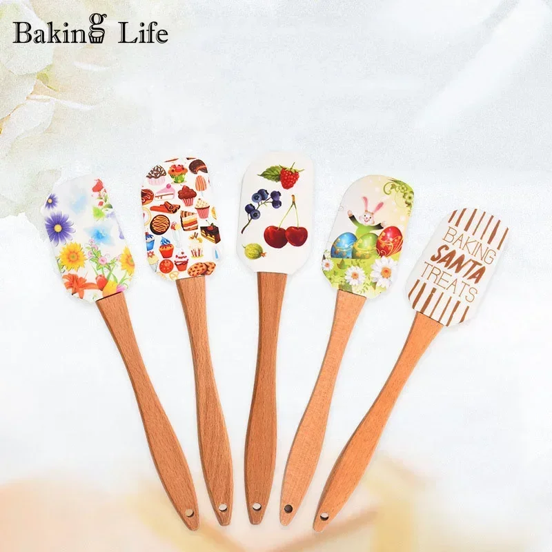 New Christmas Wooden Handle Kitchen Fondant Cake Cream Spatula Silicone Butter Scraper Kitchen Baking Tools Espatula Silicona