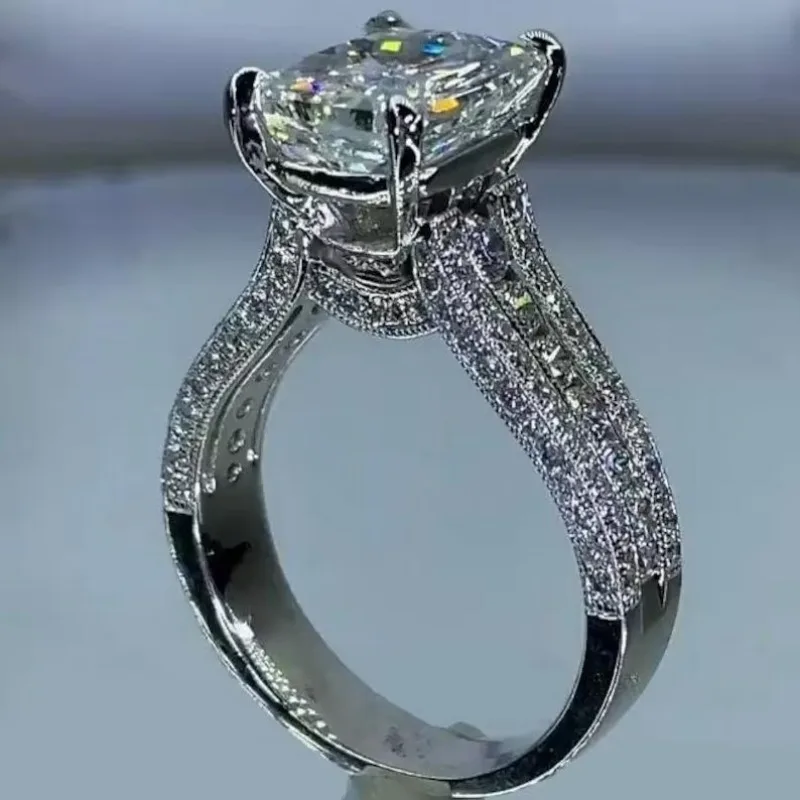 Fashion Super Shining Women  Ring Exquisite Silver Color Inlaid Zircon Stones Wedding for Women Engagement Jewelry