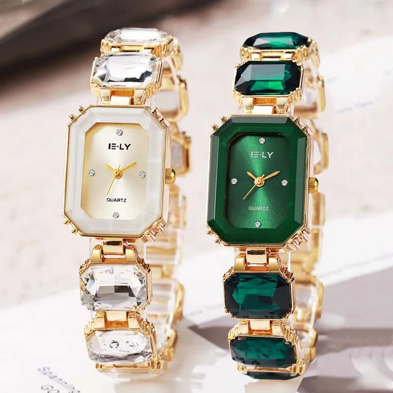 

Женские часы с большим прямоугольным корпусом, украшенным стразами, и циферблатом с камнями, в европейском и американском стиле, модные.