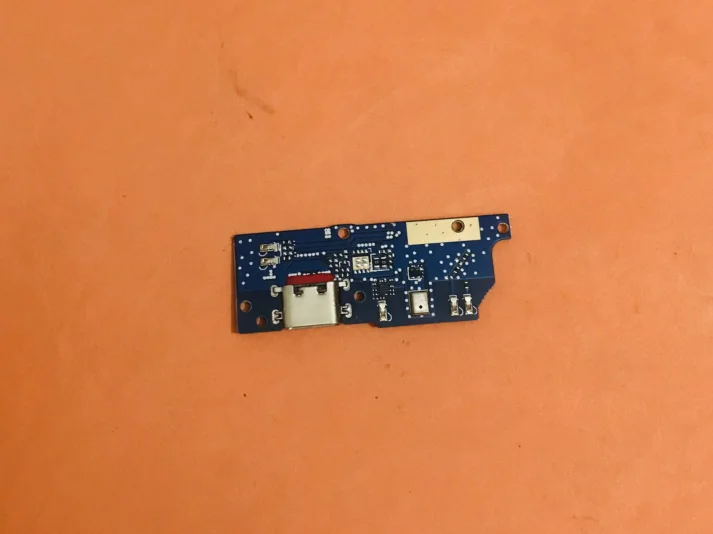 Original USB Plug Charge Board for DOOGEE S61 Helio G35 Octa Core