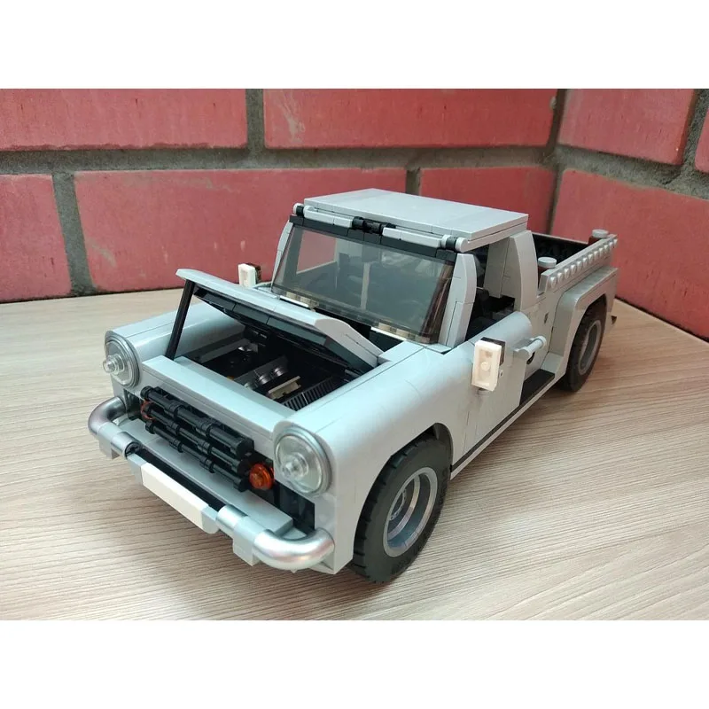 Classic building block pickup truck car 102622 replacement assembling model 721 PCS birthday fun toy Christmas and New Year gift