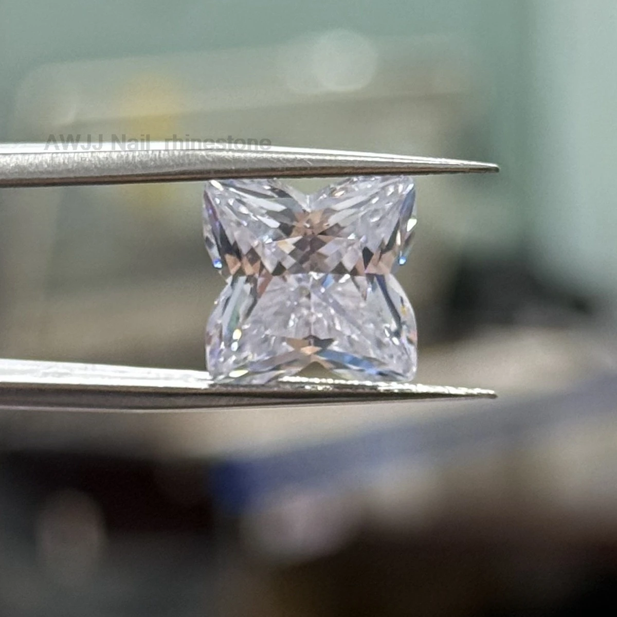 

AAAAA Four-Leaf Clover 6mm Ice Cut Zircon Colorful Lucky Charm Naked gems Used for inlayingtone DIY Birthday Gift Jewelry