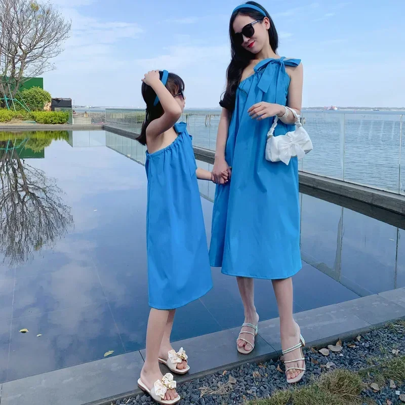 Resorts Look Mom and Daughter Couple Dress Mother Baby Girls Matching Equal Clothes Beach Wear 2024 Summer Women Fashion Dresses