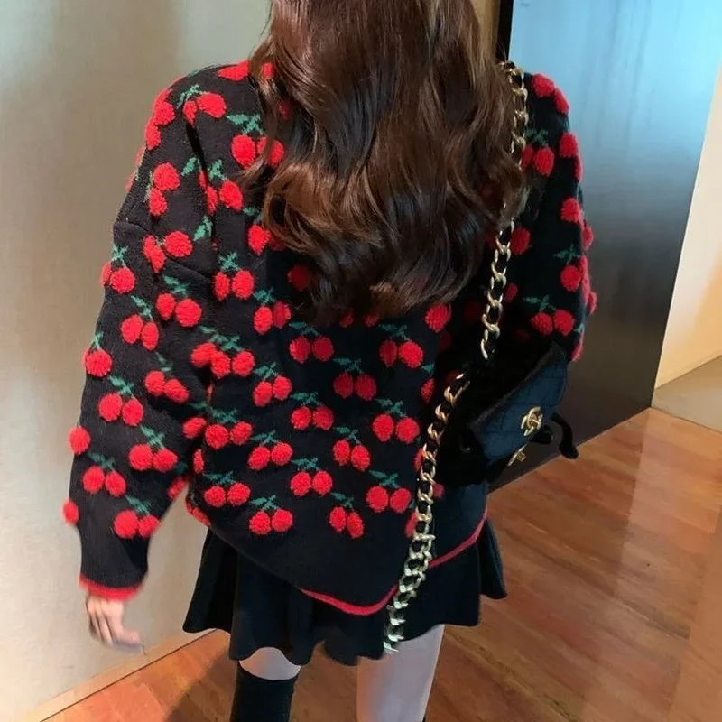 2024 Autumn and Winter New Retro Cherry Jacquard Round Neck Pullover Sweaters Women Loose Knitwear Long Sleeve Padded Sweater