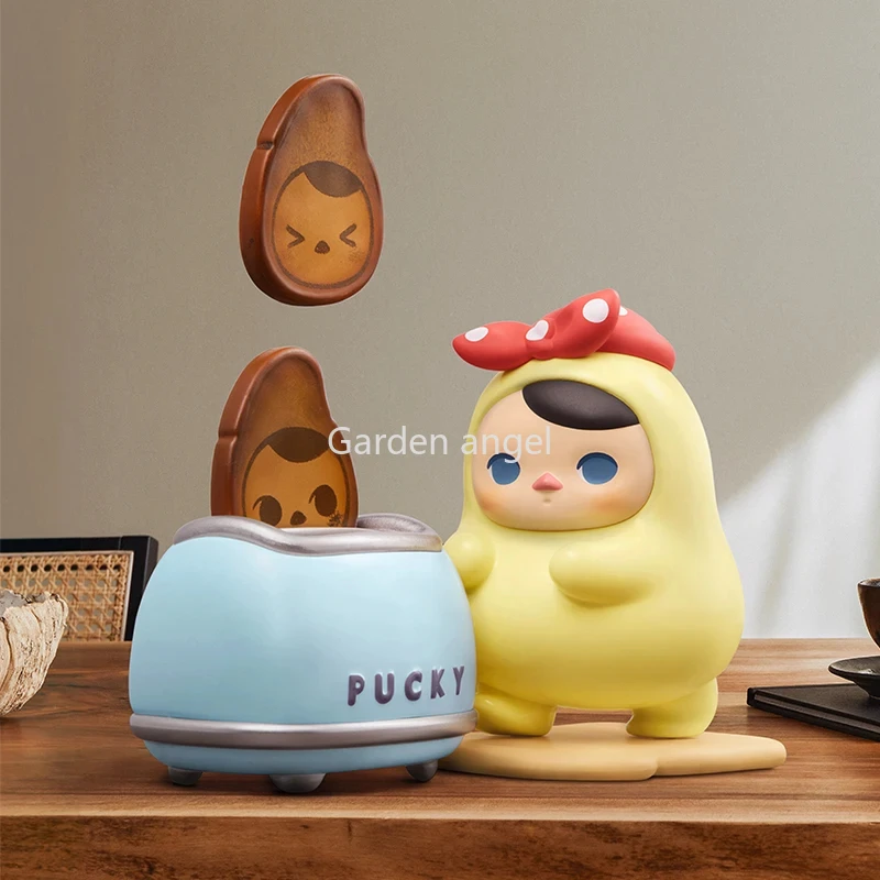 POP MART PUCKY Home Time Series Blind Box Toy, muñeca Kawaii, figura de acción de Anime, juguetes Caixas, modelo coleccionable, caja misteriosa