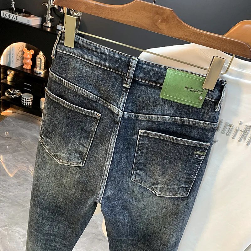 

2025 New Micro Haren Piercing Jeans for Men's Autumn Fashion Trend, Conical Small Foot Casual Elastic Pants