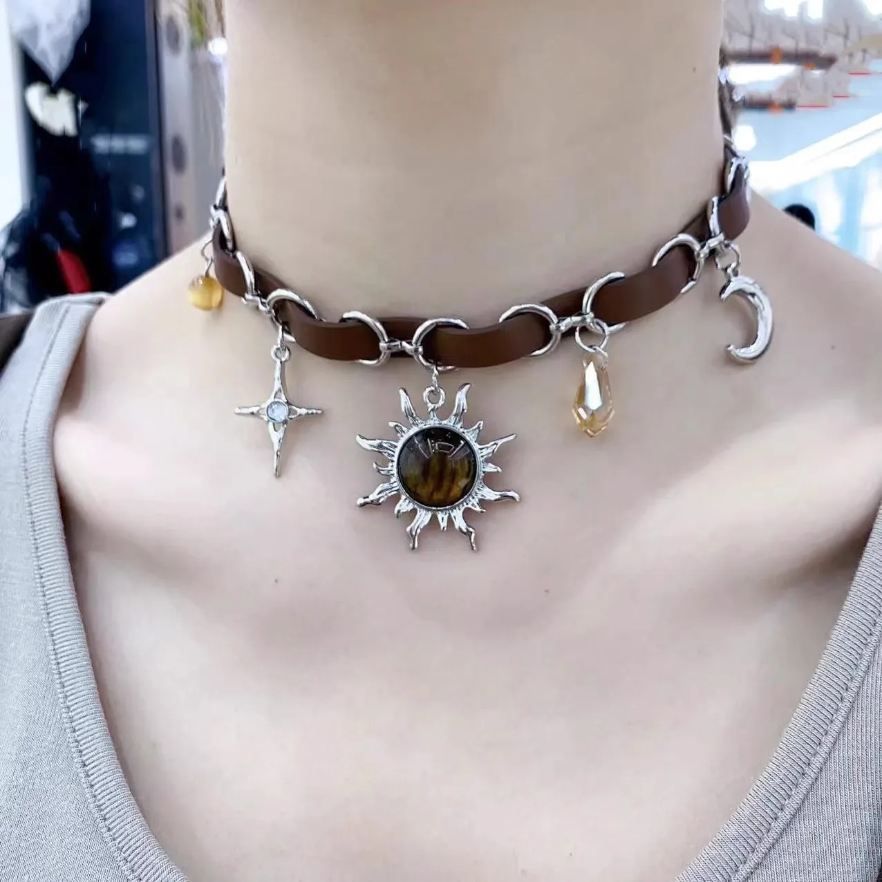 Y2K Hot Sweet Cool Chokers Necklaces Five-pointed Star Sun Pendant Leather Cord Necklace Women Girls Oranment Collarbone Chain