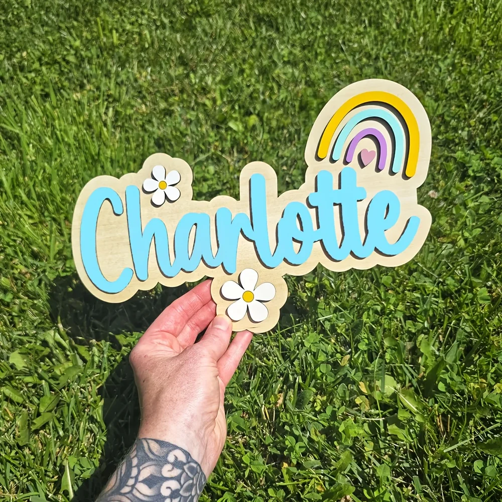 لافتة اسم خشبية مخصصة مع قوس قزح وزهور - لافتة باب "شارلوت" مخصصة، مثالية لغرف الأطفال أو الحضانات أو Ch