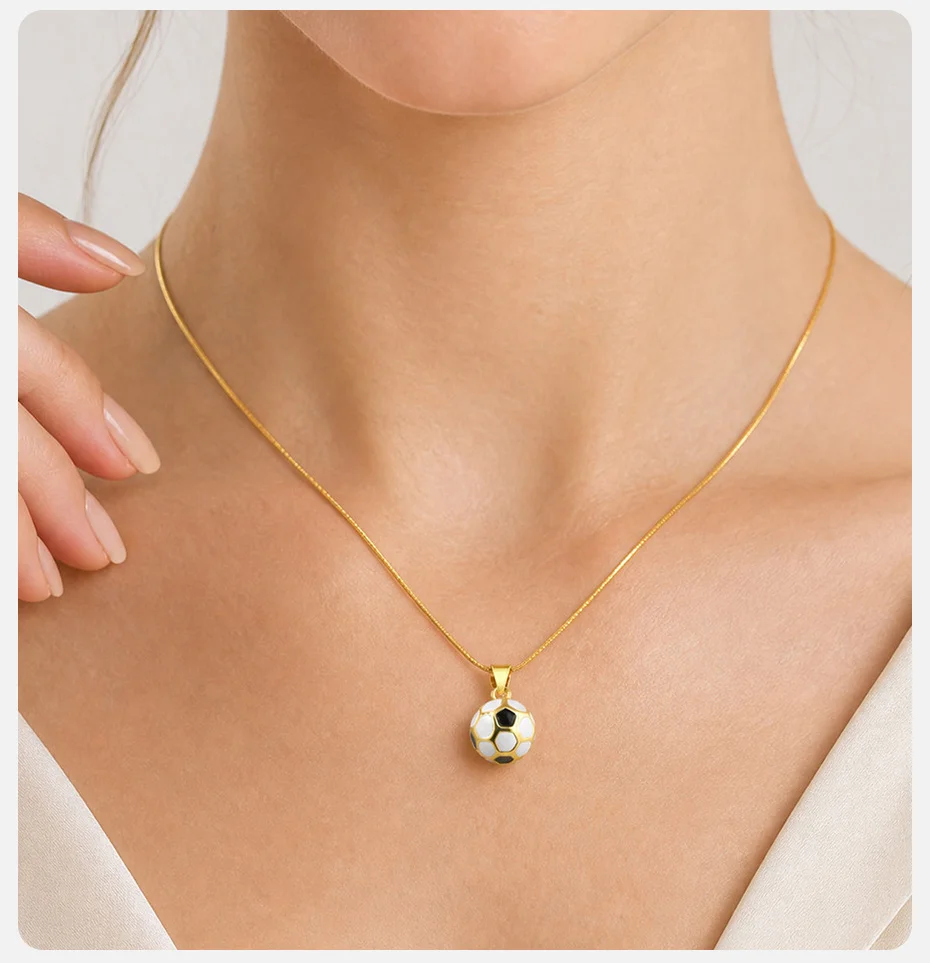 Vnox Vergoldete Herz-Fußball-Anhänger-Halskette für Frauen, Trendiger Bunter Emaille-Sportanhänger, Geschenke für Fußballfans, Schmuck – Detail 9