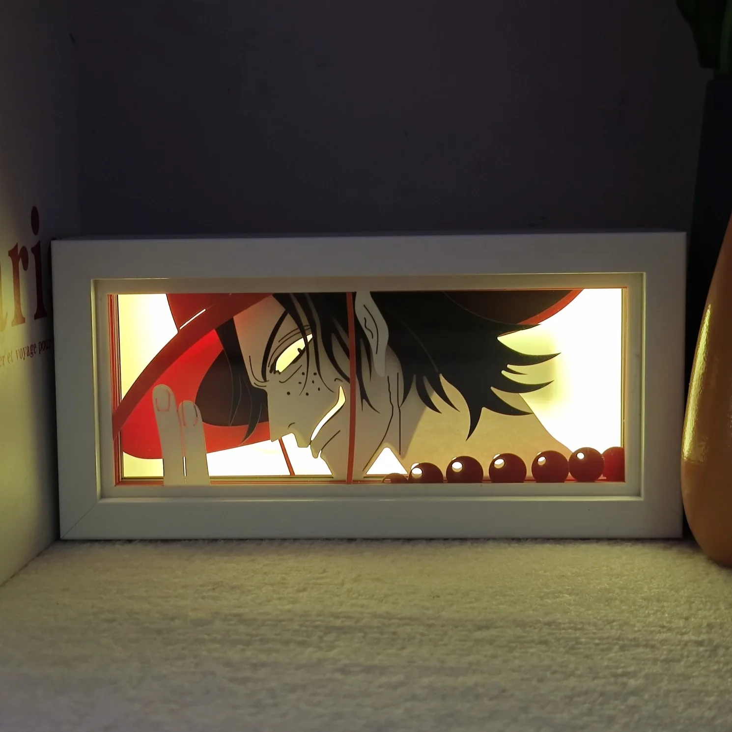 lampe-d'ambiance-3d-one-piece-veilleuse-led-en-papier-decoupe-decoration-de-chambre-cadeau-lumineux-pour-amis