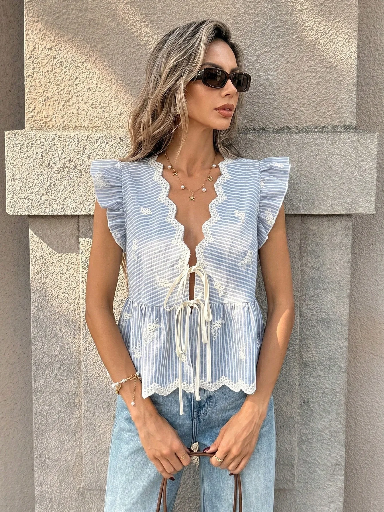 2026 Summer New in Blue V-neck Striped Embroidered Lace Lace Sleeveless Shirt Top