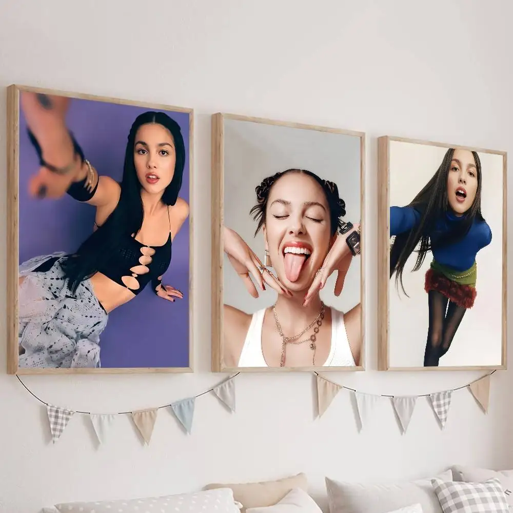 المغني والممثلة الأمريكية-أوليفيا-رودريجو ملصق ذاتية اللصق الفن ورق مقاوم للماء ملصق مقهى بار ديكور جدران الغرفة