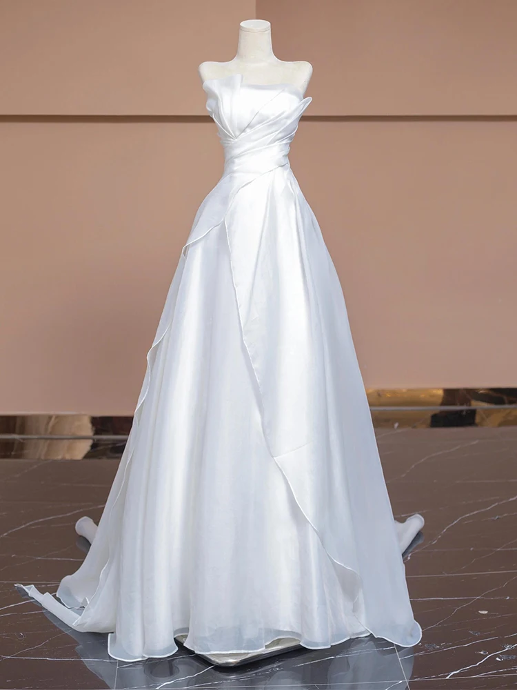 

Ele Simple White Bridal Gown with Train for Women Outdoors Wedding Dr Strapl Long Skirt Floor Length No Sve