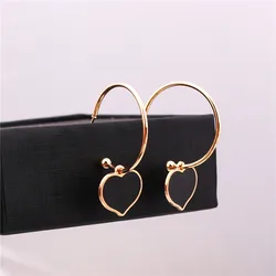 Trendy Black Heart Dangle Earrings for Women Golden Color Metal Open Round Circle Drop Earrings Party Retro Statement Jewelry