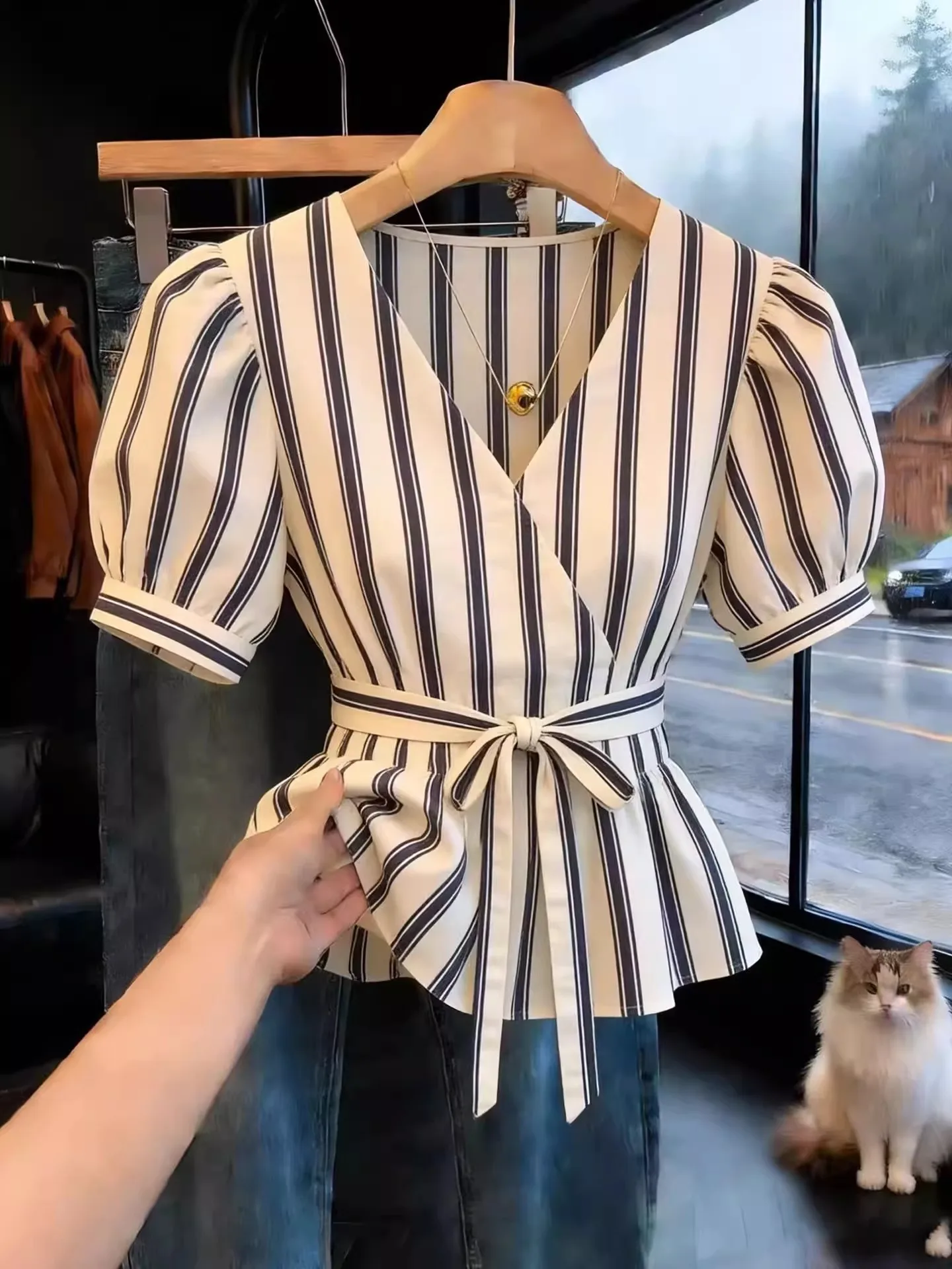 

Slim Fit Striped V-Neck Short Sleeve Shirt Women's Korean Style Belted Waist Tie Summer New Fashion Commute Wind Top
