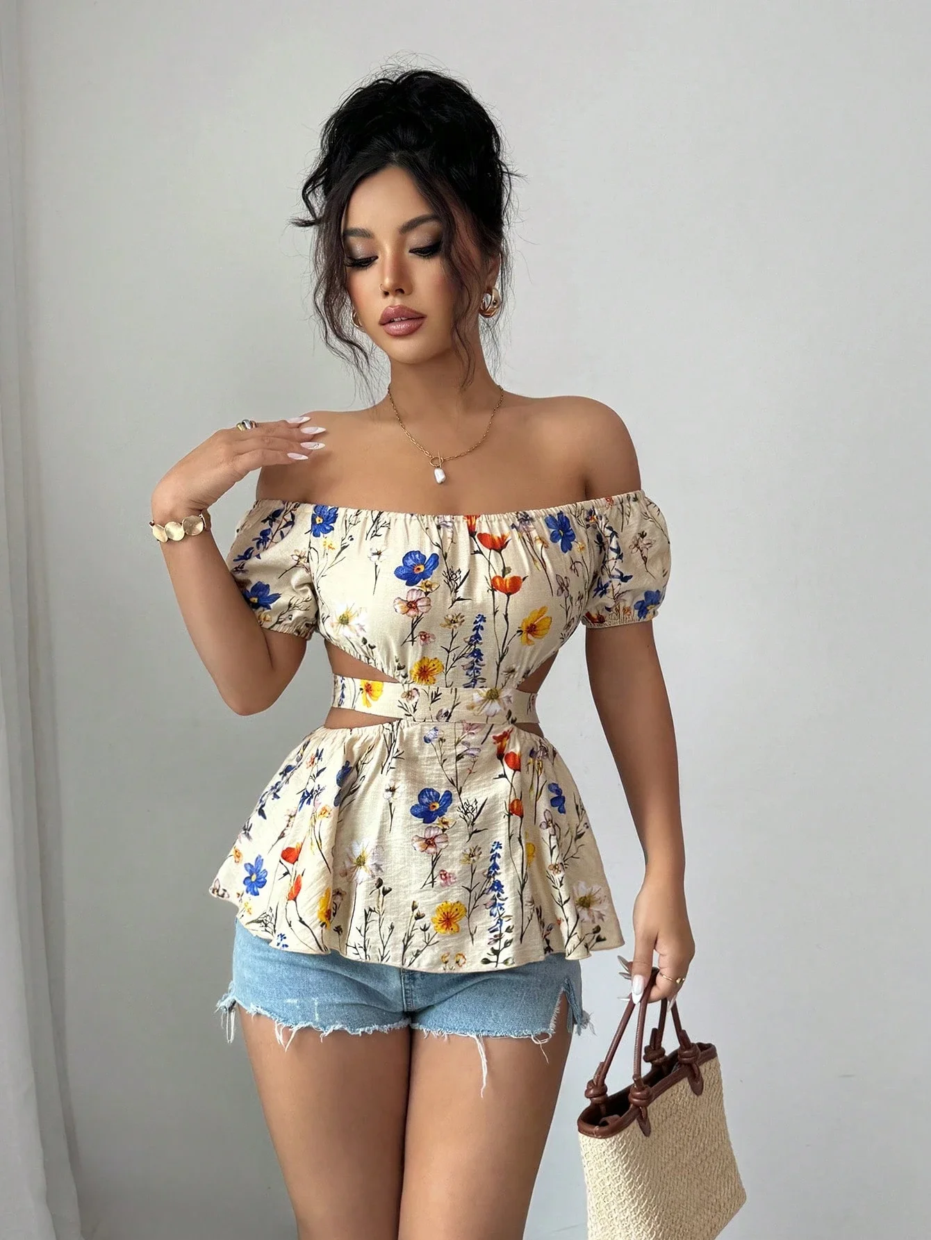 

Off Shoulder Puff Sleeve Floral Print Peplum Blouse For Women