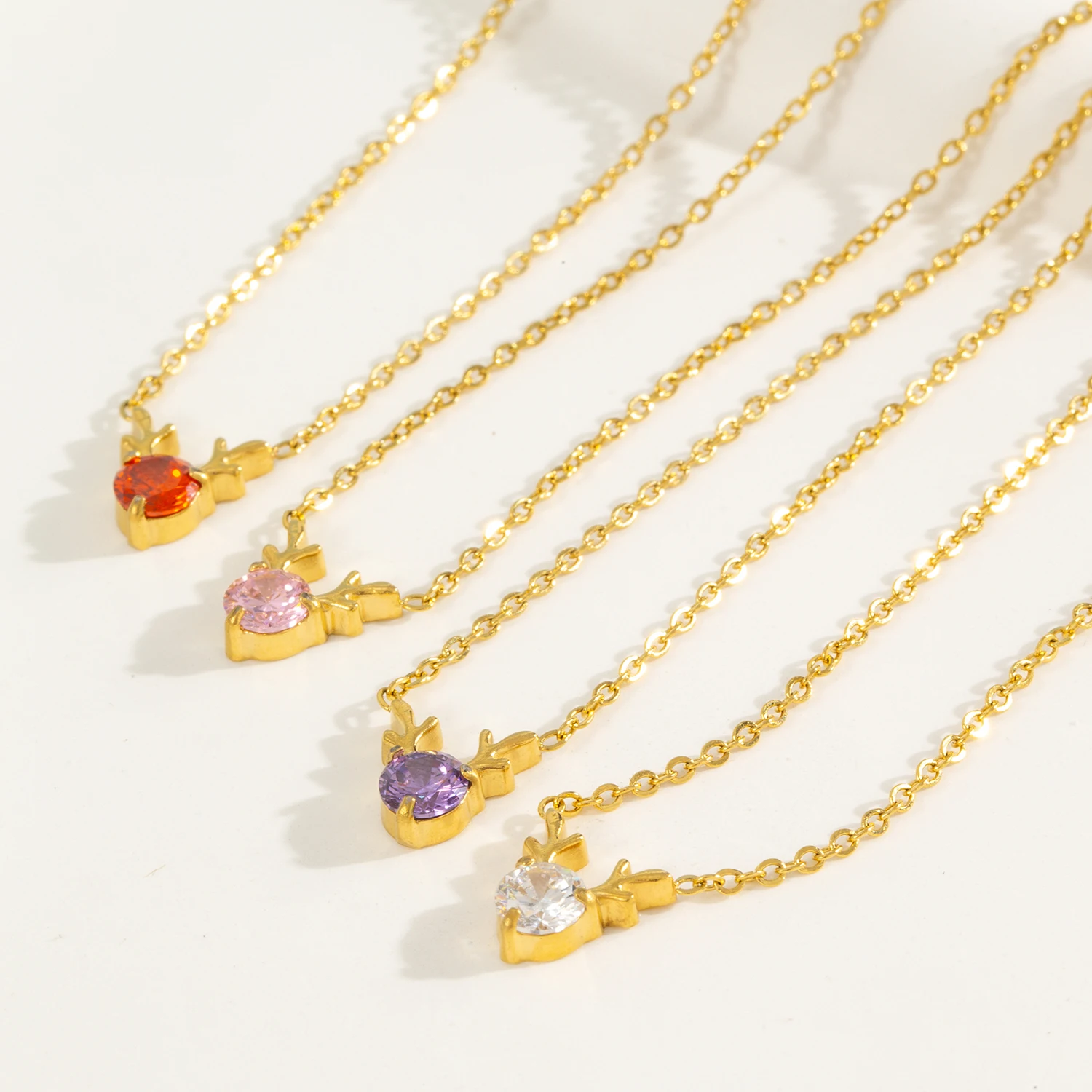 قلادة غزال للنساء، قرن الوعل الصغير مع تشيكوسلوفاكيا، مطلية بالذهب عيار 18 قيراط من الفولاذ المقاوم للصدأ هيبوالرجينيك، هدية مجوهرات لذيذة بسيطة #4