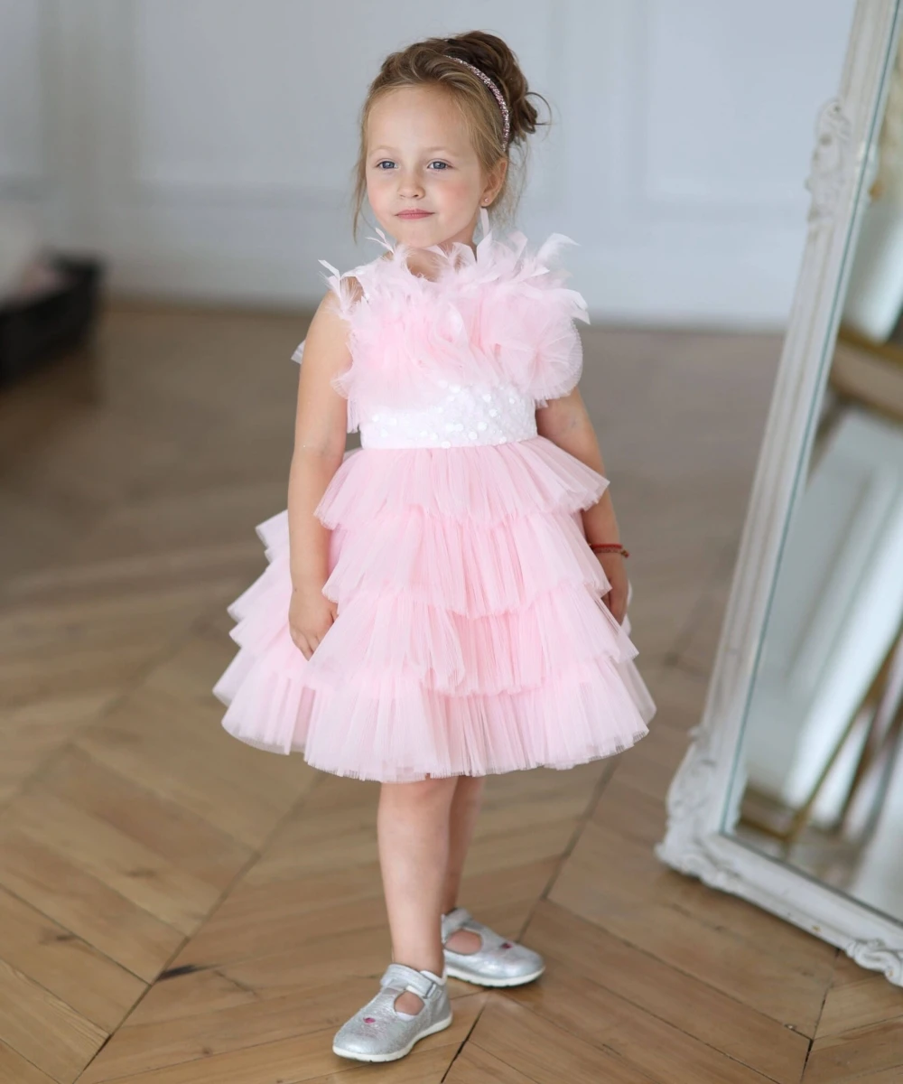 

Pink Flower Girl Dresses Feathers Sleeveless Children Birthday Party Gowns Tiered Ruffles Knee Length Kids Wedding Guest Dresses