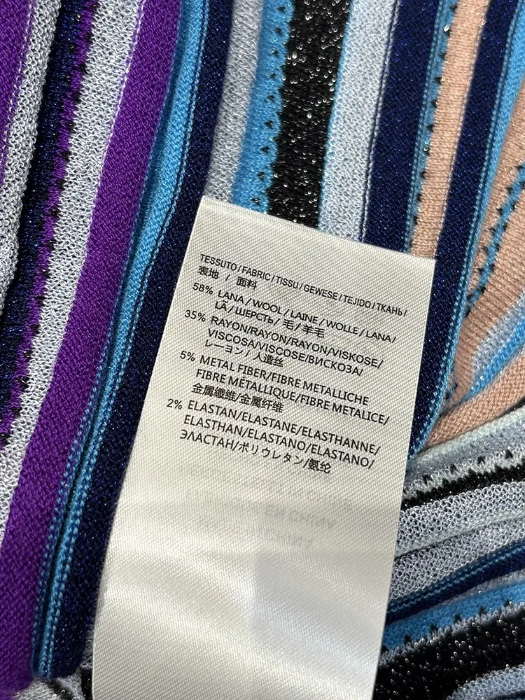 Vestido longo de malha de lã de alta qualidade, linha dourada, listras, bloco de cores, ajuste fino ao tornozelo, meia gola alta, camada de base, vestido feminino