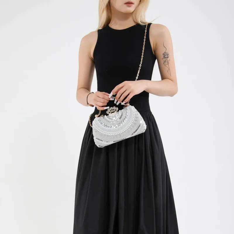 

2025 Fashionable Evening Bags Diamond Chain Shoulder Crossbody Bags For Women Elegant Party Wedding Pearl Clutch