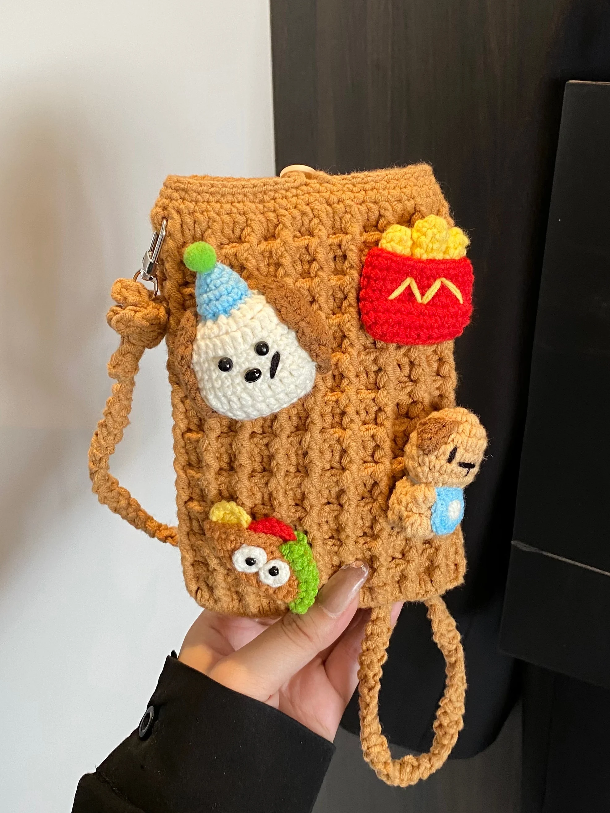

Cute Knitted Mobile Phone Crossbody Bag Women's Handmade Small Bag Finished Product Gift Children's Cartoon Bag 2026 New