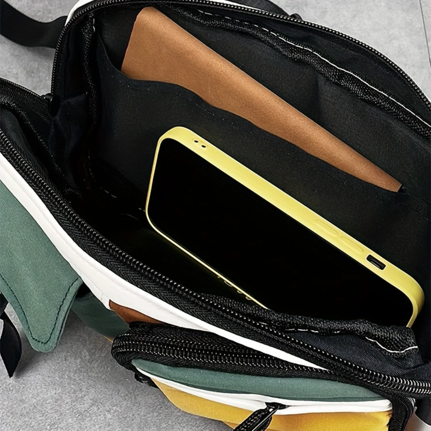 1pc Men's Waterproof Large Capacity Fanny Pack, Adjustable Strap For Outdoor Activities, Travel Running, Hiking, And Cycling