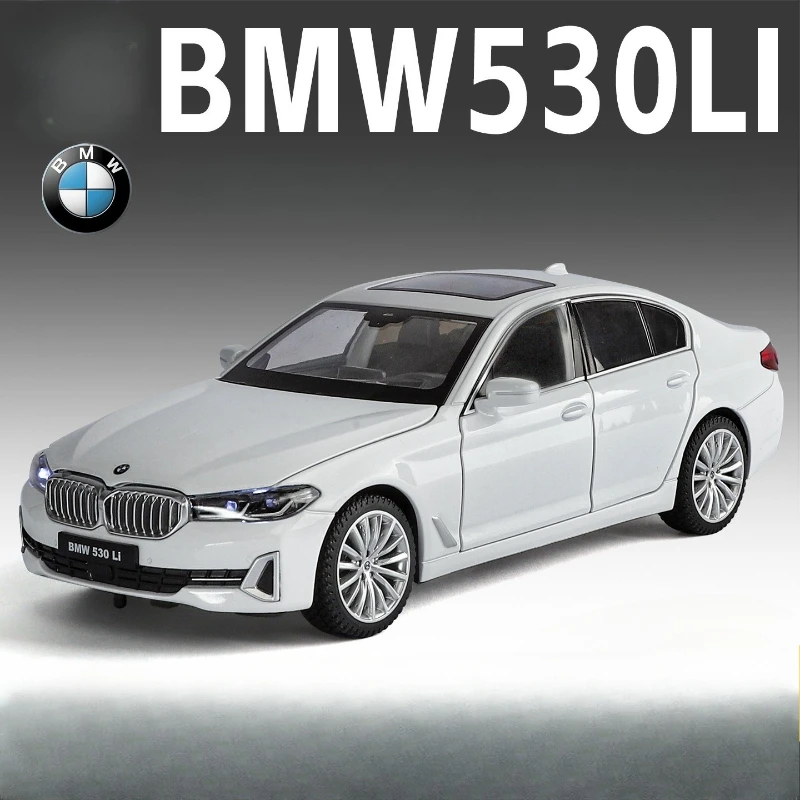 محاكاة 1:24 BMW 530Li سبيكة سيارة نموذج الصوت والضوء لعبة التراجع سيارة الأطفال الصبي هدية جمع سيارة مصغرة