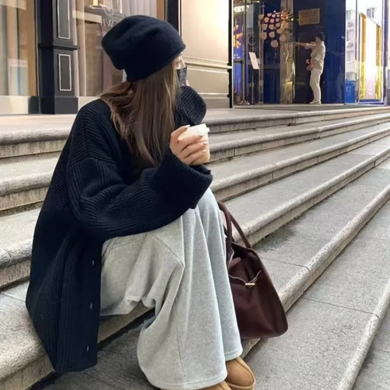 Retro Lazy Style V-Neck Knitted Cardigan Coat Women's Loose Feel Medium Length Coffee Color Sweater Outerwear
