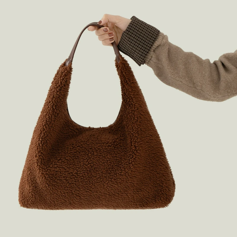 

Новая зимняя пушистая сумка на плечо, женская минималистичная сумка в корейском стиле с ручкой, удобные и универсальные сумки для путешествий