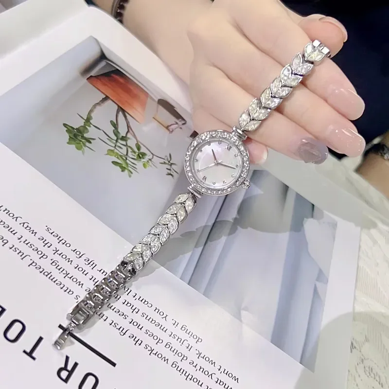 Relojes de pulsera de cuarzo con tachuelas de diamante para mujer, relojes de pulsera de oreja de trigo de lujo, moda