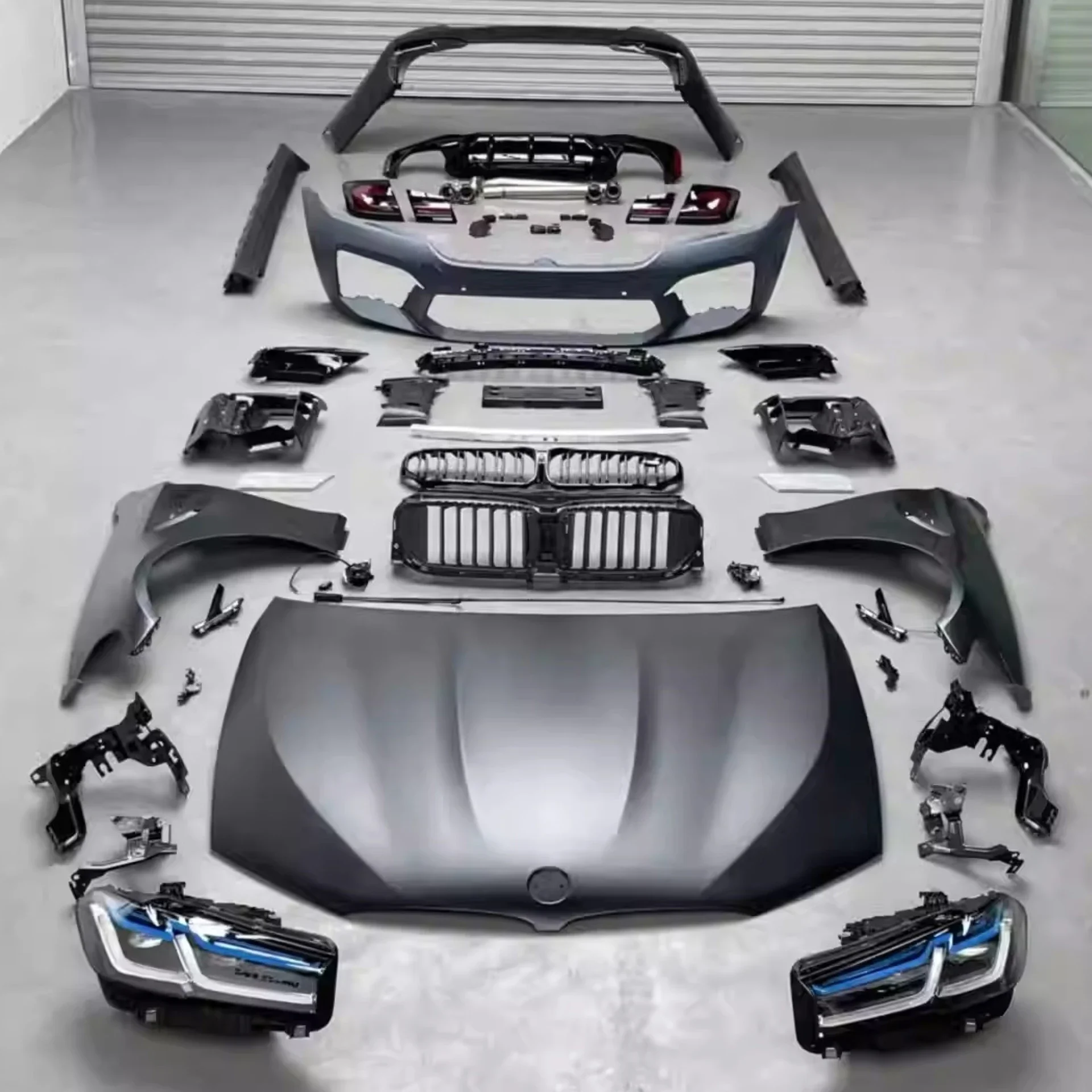 

Front Rear Bumper Headlight Taillight Engine Cover for BMW 5 Series F10 F18 11-17 Fender Grille Convert 22 Style M5 Kit