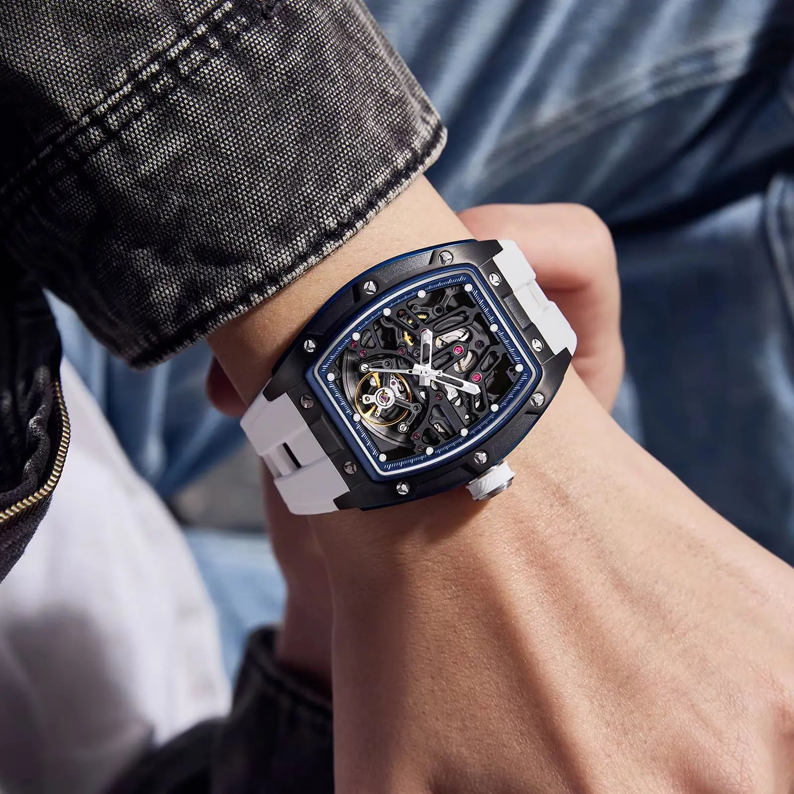 Innovation Create New Stainless Steel Waterproof Skeleton Watches Luxury Transparent Mechanical Sport Male Wrist Watches