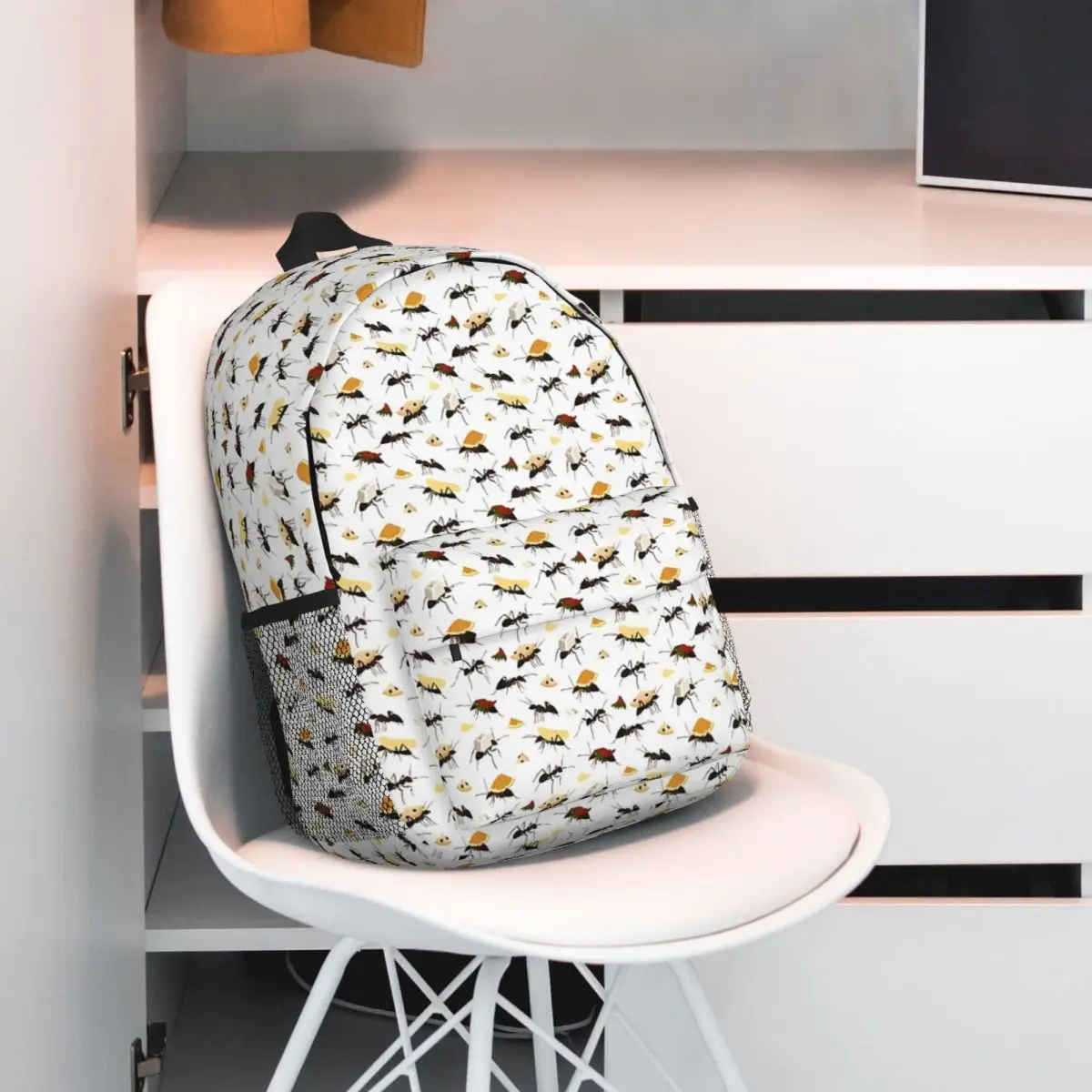 Ants Carrying Snacks New Fashionable Pattern School Bag Print Lightweight Backpack 15inch