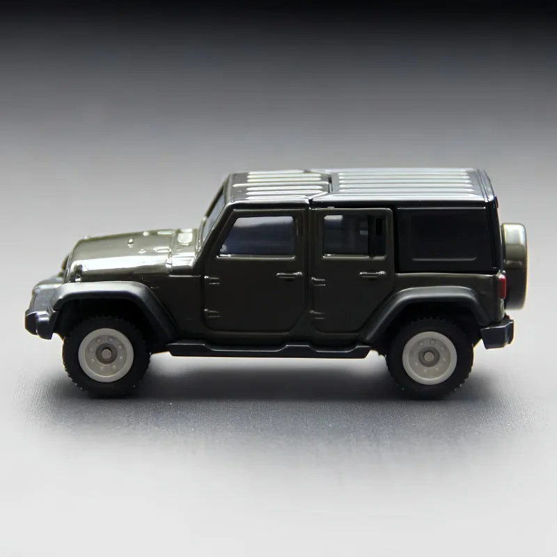 

Tomica Simulation Diecast Car Model Jeep Wrangler No 80 Mini Off Road Vehicle Collectible For Hobby Desk Decoration