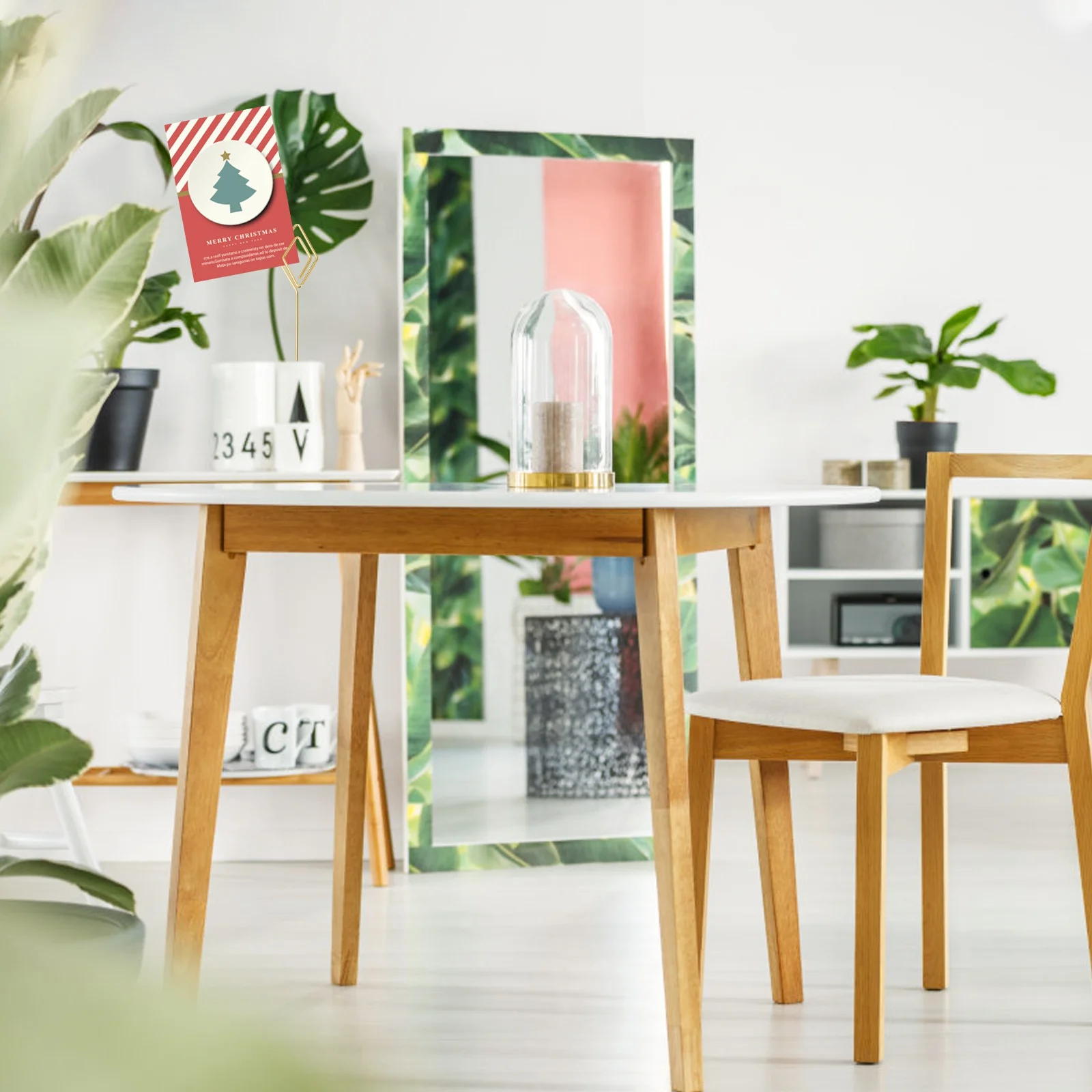 

10Pcs Lovely Shaped Photo Clips Desktop Memo Holders for Wedding Birthday Graduation Engagement Party and Home Decor