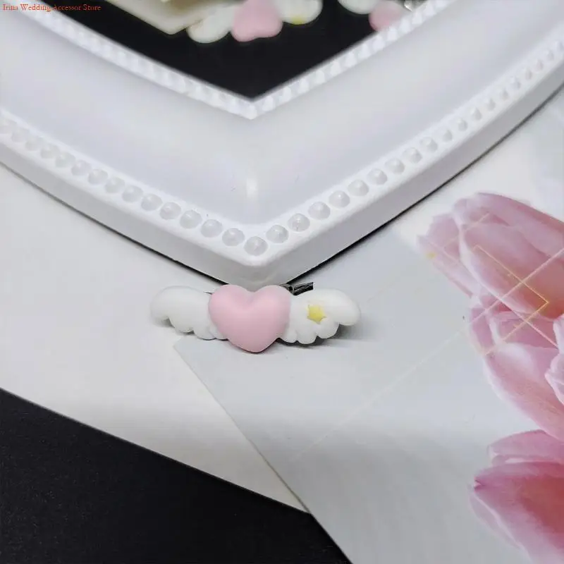 G92D Girls Hair Clip Heart Wing Hairpin Duckbill Hair Clip for Daily Wear