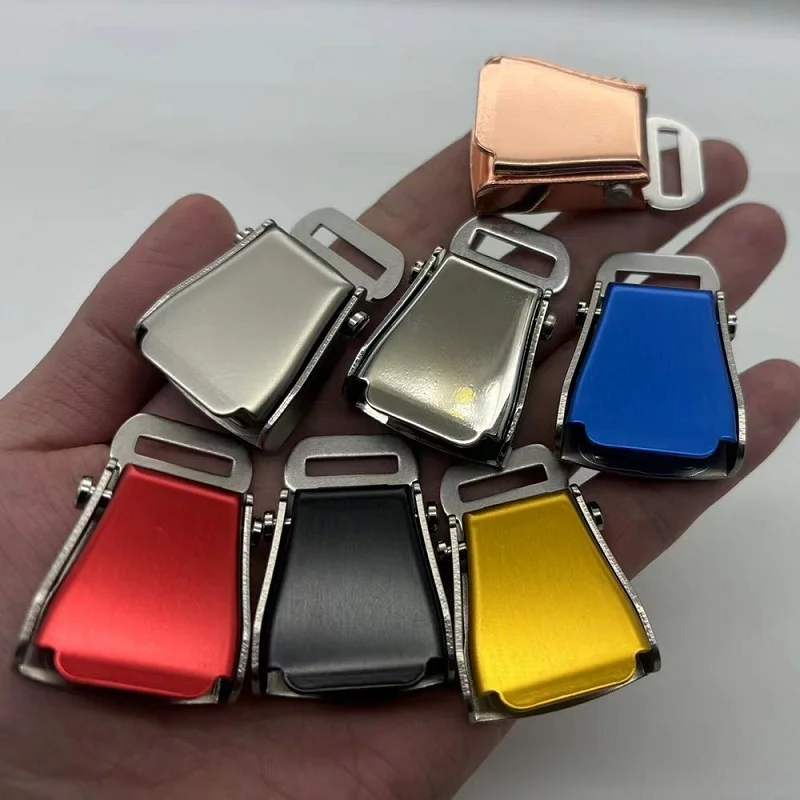 Metal Mini Detachable Aviation Airplane Safety Buckle Keychain Small Airline Plane Buckle Jewery Bag Belt Accessory