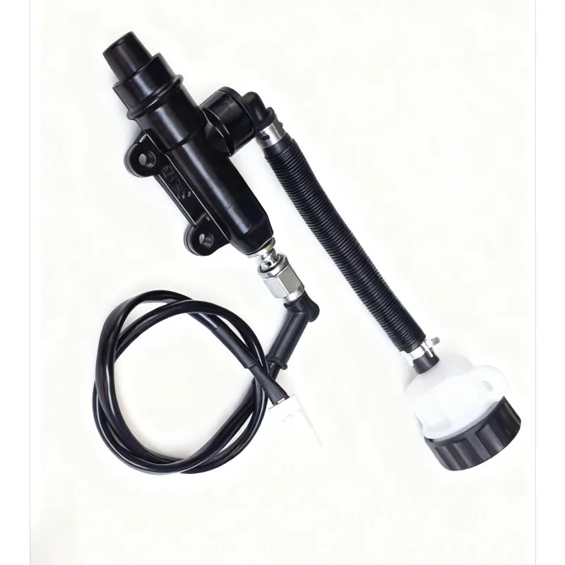 مناسبة لمضخة الفرامل الخلفية Qianjiang Sai 250 Sai QJ250GS-29E إصدار ذراع واحد الخلفي مضخة الفرامل الفرجار