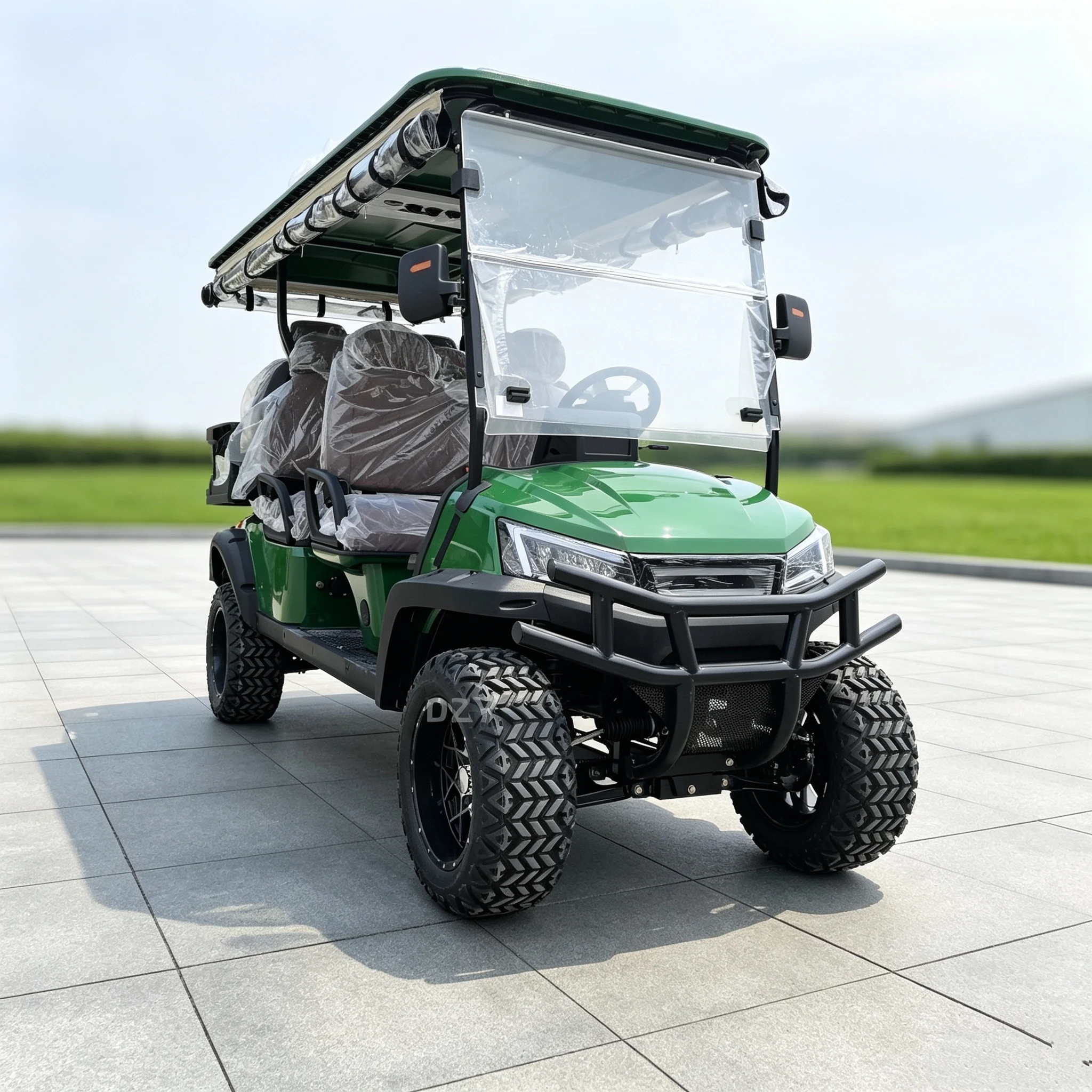 Wholesale customization of electric golf carts with 5kW motors, electric sightseeing vehicles, and EEC certificates for club use