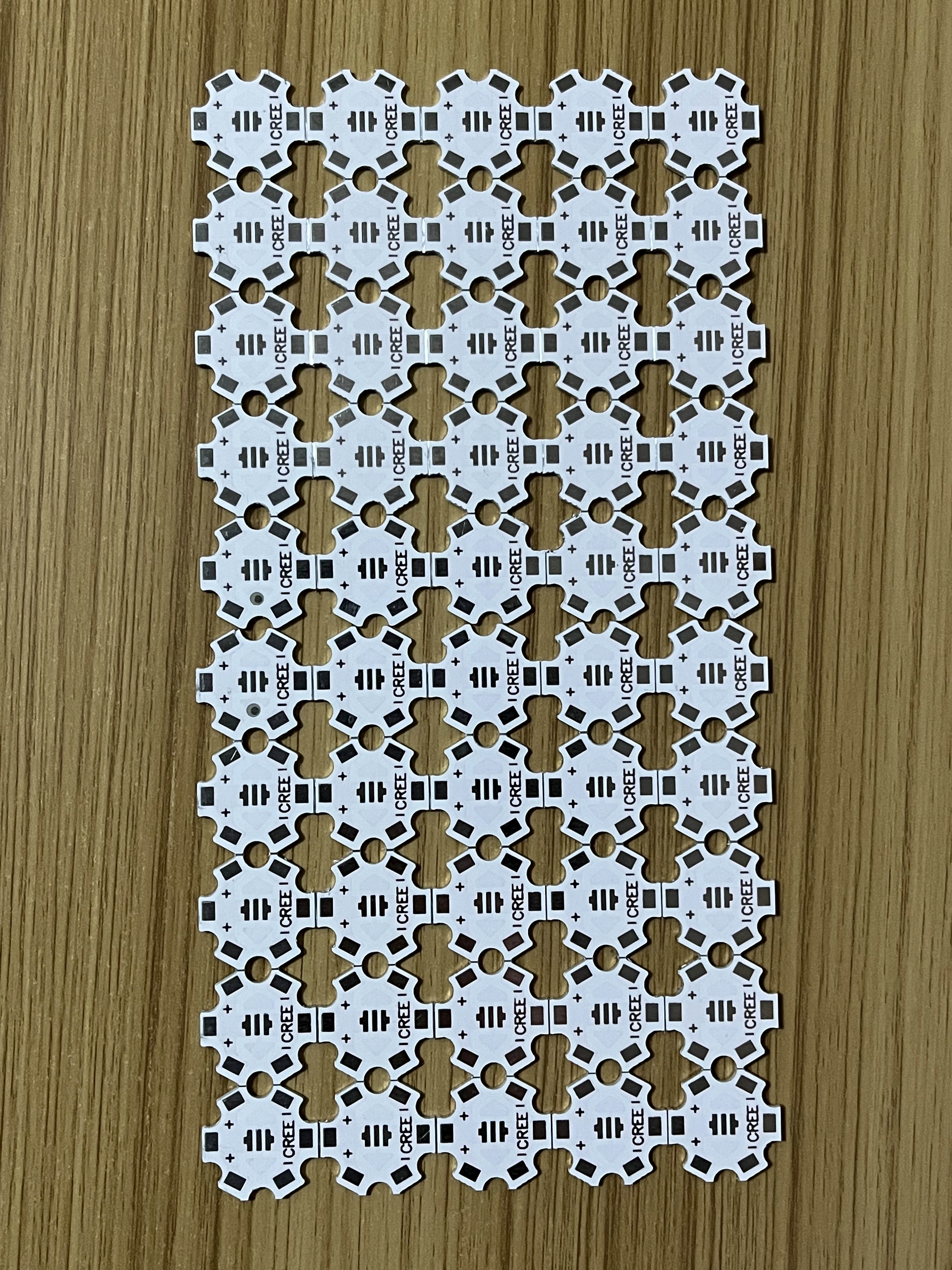 100 sztuk 3535 LED xpe radiator aluminiowa płyta podstawowa 3535 LED PCB 20mm dla 3w xpe DIY starboard — zdjęcie 4